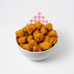 A bowel of crispy and juicy popcorn chicken